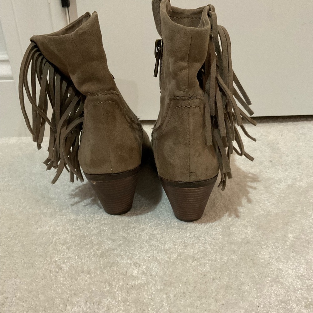 Sam Edelman Louie Fringe Suede Ankle Boots - Picture 3 of 8